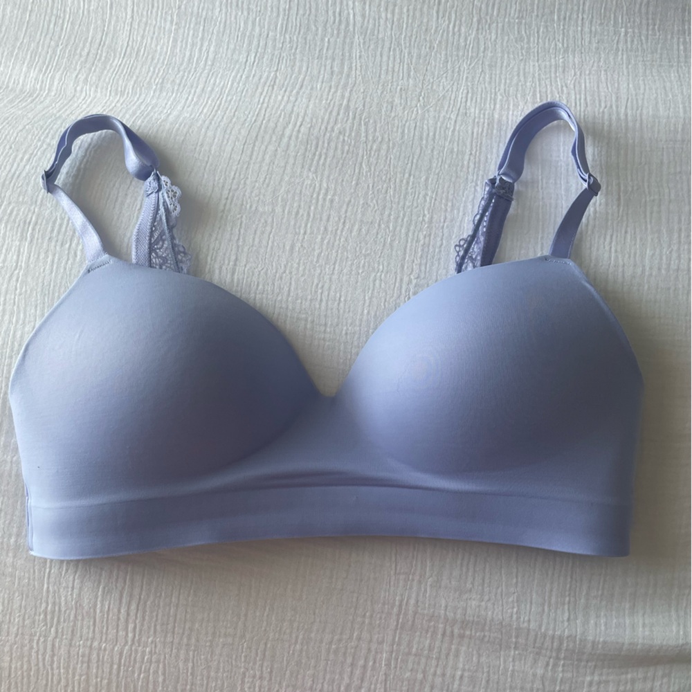 Soma bra enbliss wireless lace J hook 34B Lavender